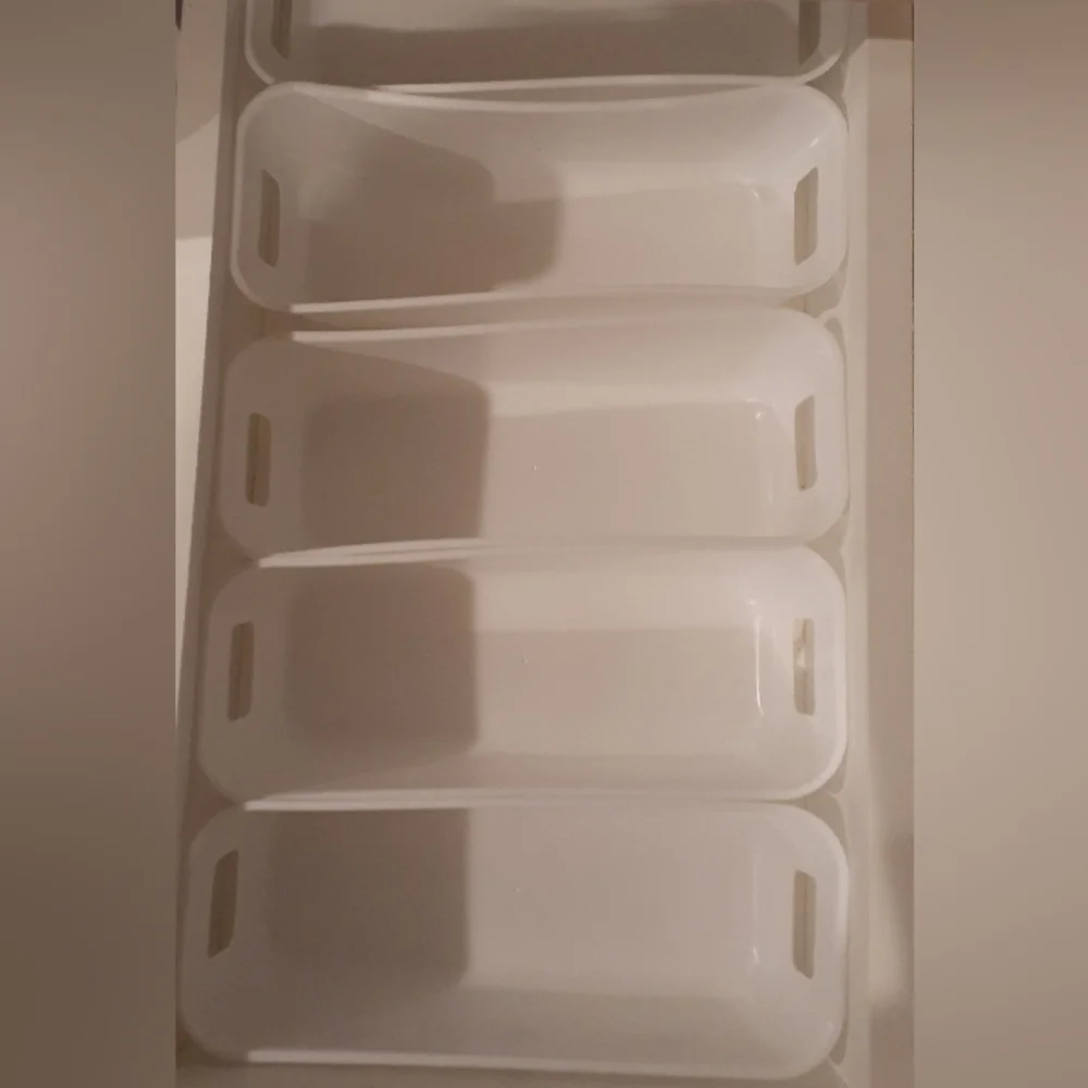 Plastic Storage Containers 5 PC White